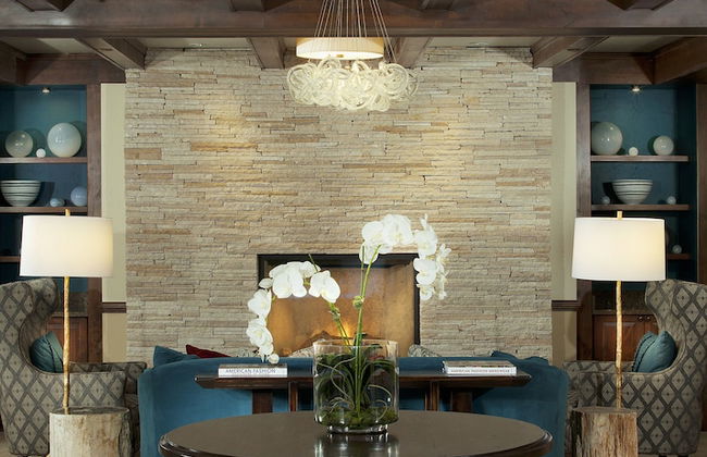 Ascent by East West Hospitality - Foto 2