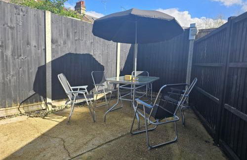 MAGICAL HARRY POTTER THEMED HOME IN WATFORD - FREE off-street PARKING - Foto 14