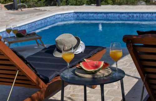 Villa Melita - Heated pool, Speed Internet within Nature Park - Foto 10