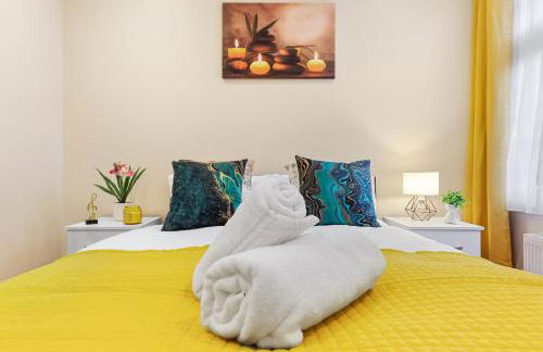 Stylish & Modern 2-Bedroom London Hideaway - King Bed- Sleeps 6 - Parking Available - Instant Book - 20 Percent Off Long Stays! - Foto 16
