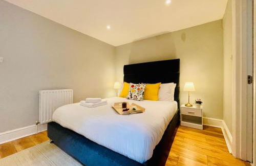 2 Bedroom House Central London - Free Parking - Foto 6