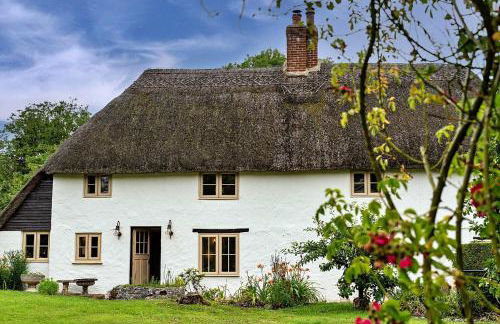 Finest Retreats - The Thatch at Winterborne Houghton - Photo 1