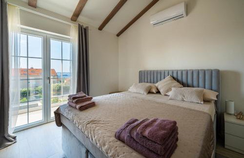 Villa Bohemica with Private Heated Pool - Photo 23