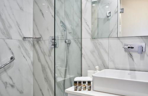 Spacious 2bd Apt in Prime Location next to Divani - Foto 21