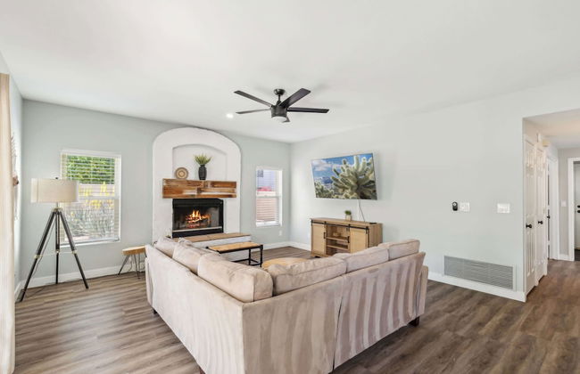 Red Mountain Retreat 5 BDR w/ Heated Pool! - Foto 18