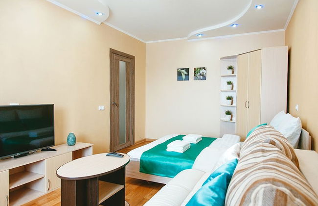 Apartments 5 Zvezd Microrayon Sovetskiy - Photo 13