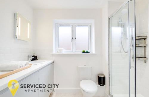 SCA-Arden House 10min to NEC Sleeps 6 Parks 2 Vans - Foto 22