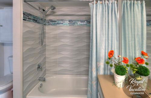 Royal Dream at Avalon Clearwater - Pool & Free Parking - 10 Min Drive to Clearwater Beach - Foto 21