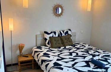 L'Essentiel - Gare - Climatisation - Proche du centre - Foto 6