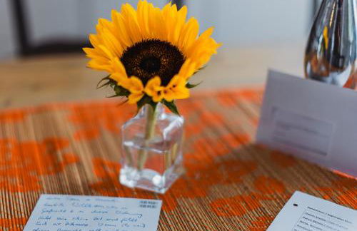 Charmanter Altbau zwischen Altstadt und Klinikum mit Parkplatz - Foto 3