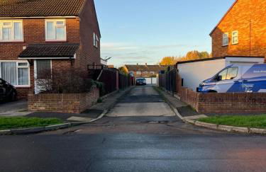 Charming Aldershot Home - Free Parking - Foto 19