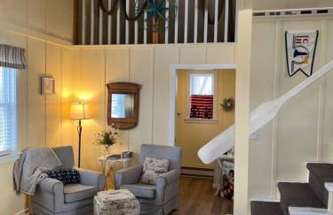 Cozy Wintertime Nantucket Cottage Getaway - Foto 17