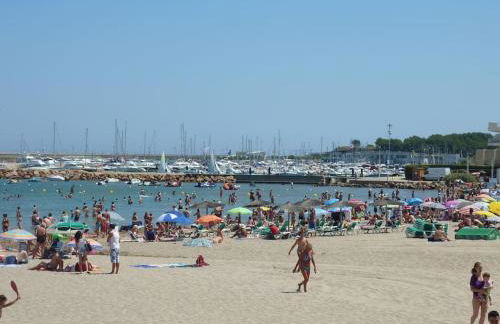 Estudi Nàutic port La Clota - Foto 24