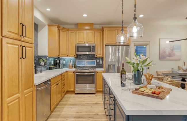 Sunset Serenity by Avantstay Rooftop w/ Hot Tub & Fire Pit, 3 Blocks to Beach! - Foto 4