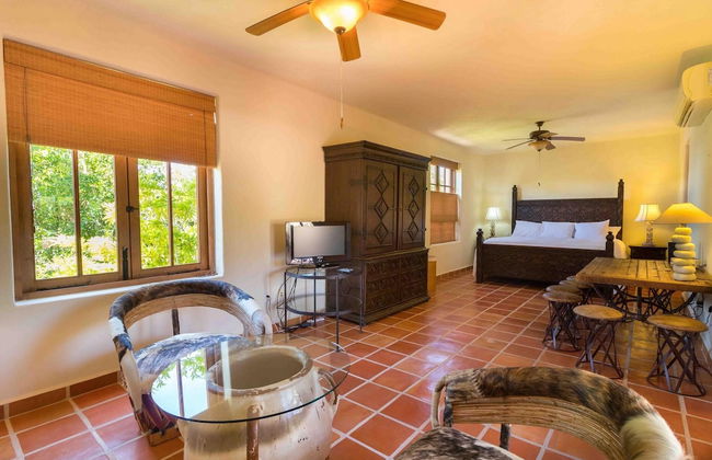 Casa De La Alegria 3BR by Casago - Photo 10