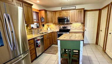 Cabin-Home in Maggie Valley NC-with Heating & AC, WiFi, Fireplace, Full Kitchen - Foto 5