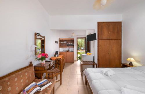 Vergonis Studios - Photo 65