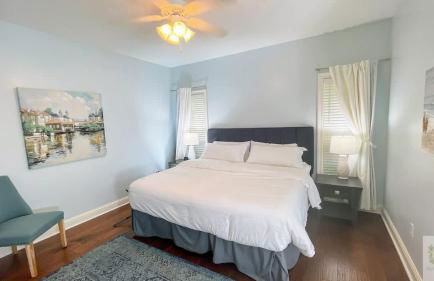 Spacious King Suite Home With Serene Patio - Foto 8