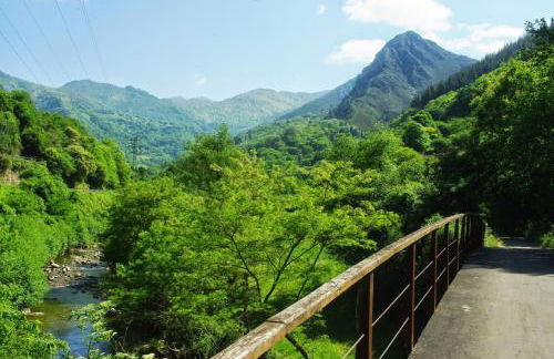 Casas rurales Valle de Bueida, jacuzzi solo en las casas el El Palacio y Viscárcel - Foto 105