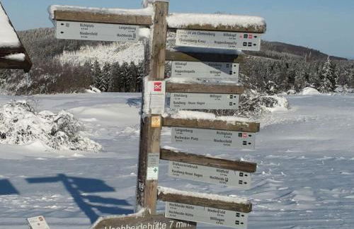 Modern Retreat by the Lake - Foto 47