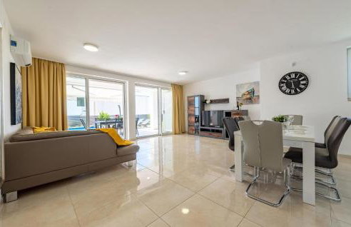 Luxurious Home In Novalja - Foto 18