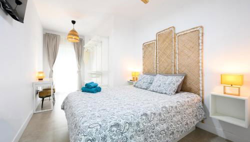 Nuevo! En el Centro con Azotea Solarium, Parking, Metro y AVE - Photo 3