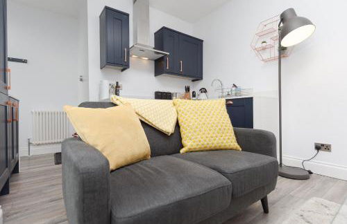 Dollar Apartments-39 Bridge Street - Photo 10