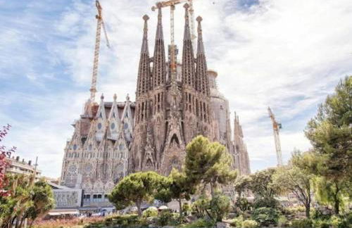 Oasis Sagrada Familia - Foto 16