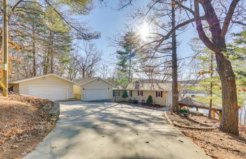 Family Home with Private Dock on Lake of the Ozarks! - Foto 38