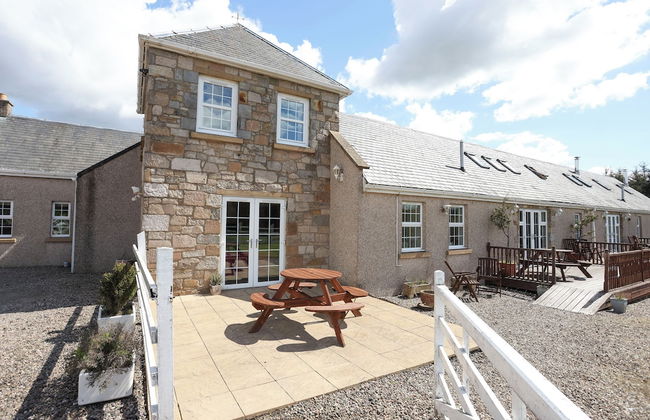 JOIVY Greenknowes Farmhouse Retreat 7 Bed With Hot Tub And Bar - Foto 42