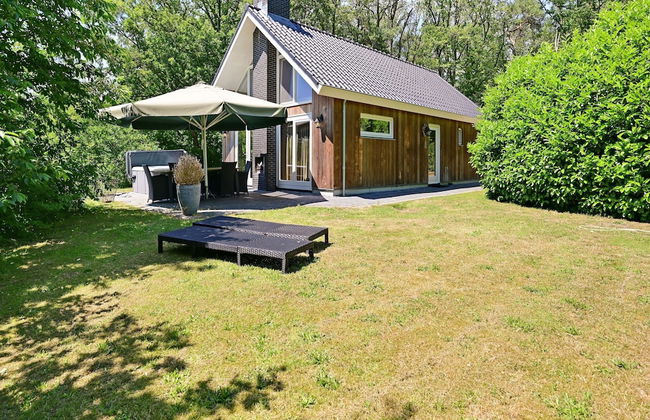 Chalet in Reutum With Sauna and Nature - Photo 26