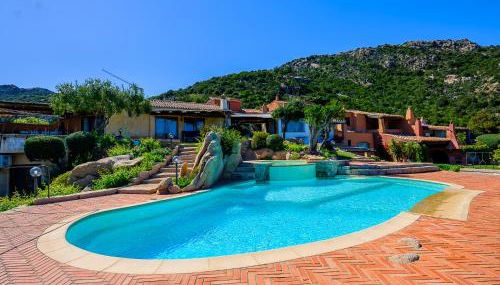 Sardinia Family Villas - Villa Carmen with sea view and pool - Foto 3