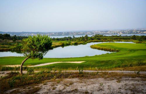 Villa dos Pinhos - Foto 41