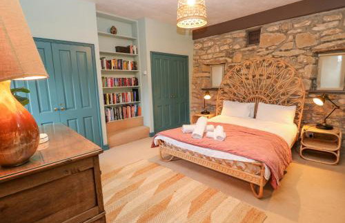 Barn Cottage - Photo 10