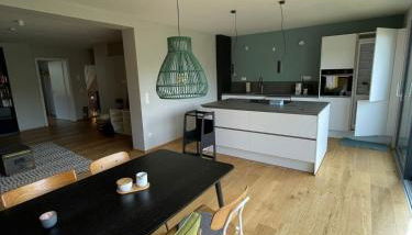 Modern oasis of peace with garden, top public transport - Foto 2, stove