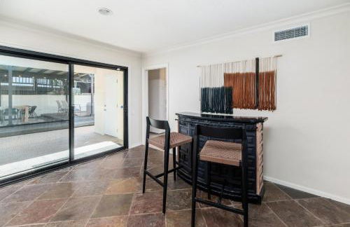 5BR Oasis with Pool, Arcade, Sauna - Photo 36