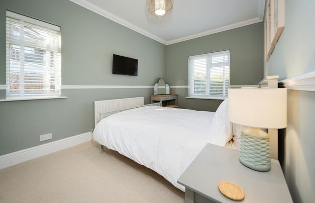 Super 5 Bedroom Family Friendly Retreat Rustington - Foto 6