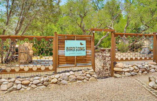 Vibrant Casa Paloma with Patio - Near Vineyards! - Foto 30