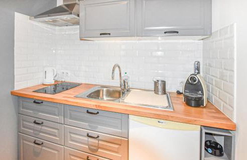 Lovely Home In Mane With House A Panoramic View - Foto 6