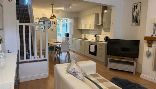 Downtown Cottage Conwy - Foto 5, stove, dishwasher