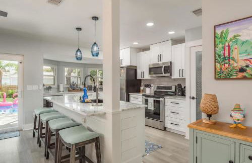 Luxury Family Beach Escape with Heated Pool and Putting Green - Foto 10