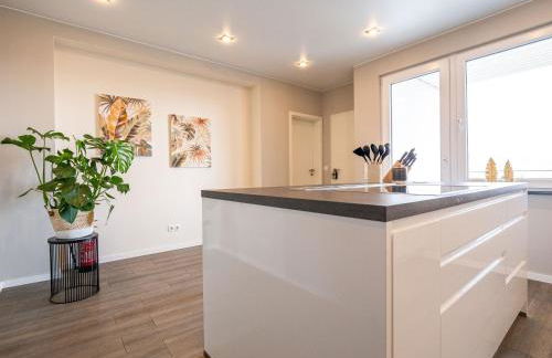 Design Apartment zentral für 6 in Andernach: Ausblick, WiFi, Küche - Photo 14