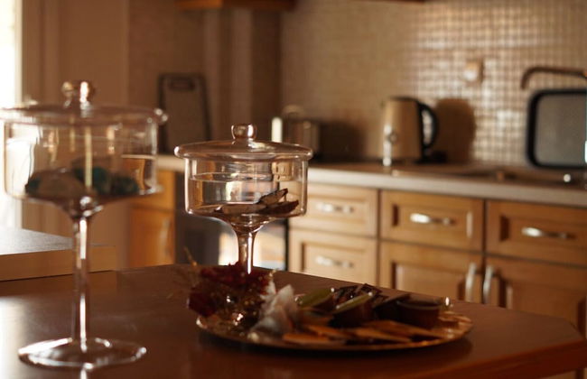 Daphne Luxury Apartment - Photo 9