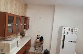 Apê Retrô com Wi-Fi e Vaga - 350 m da Praia da Enseada - Foto 16