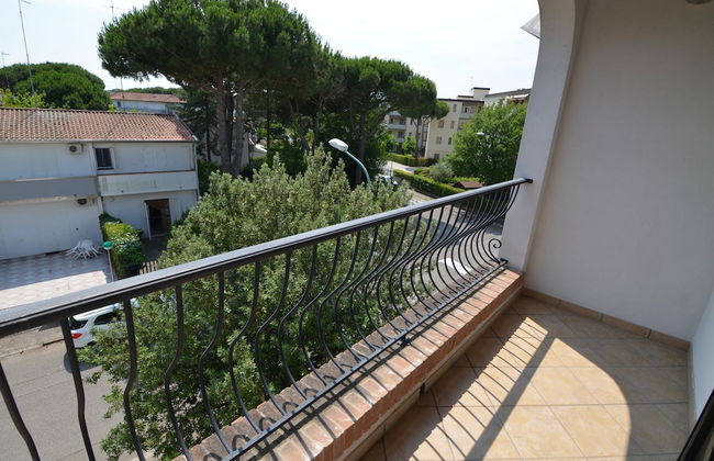 Nicely Furnished Apartment with AC near Beach - Foto 15