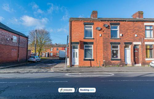 Spacious 3-Bedroom House in Manchester with Free Parking - Foto 10