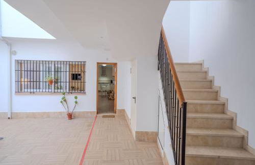 Apartment in Peñaflor with Charming Patio - Foto 22