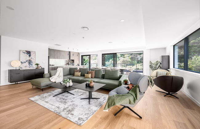 Sunrise Garden Suites - Photo 27