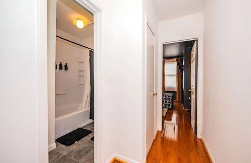 Charming Two-Master Queen Bedroom in Washington DC - Foto 20