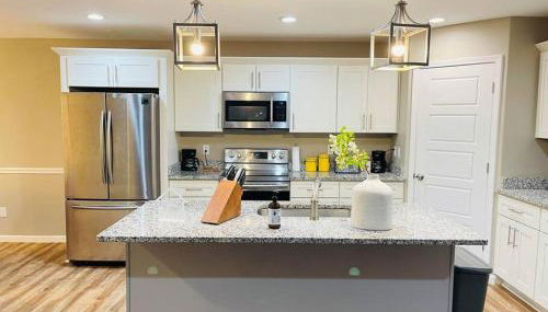 Spacious home, 3 king beds, huge backyard near UM - Foto 3